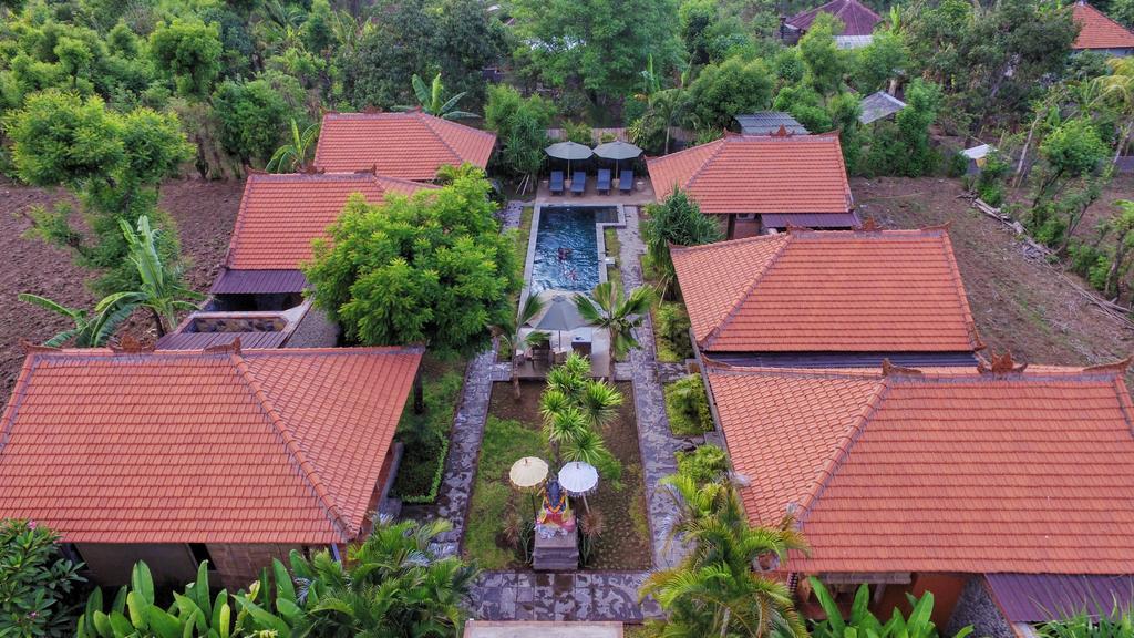 Global Royal Pemuteran Hotel Exterior photo