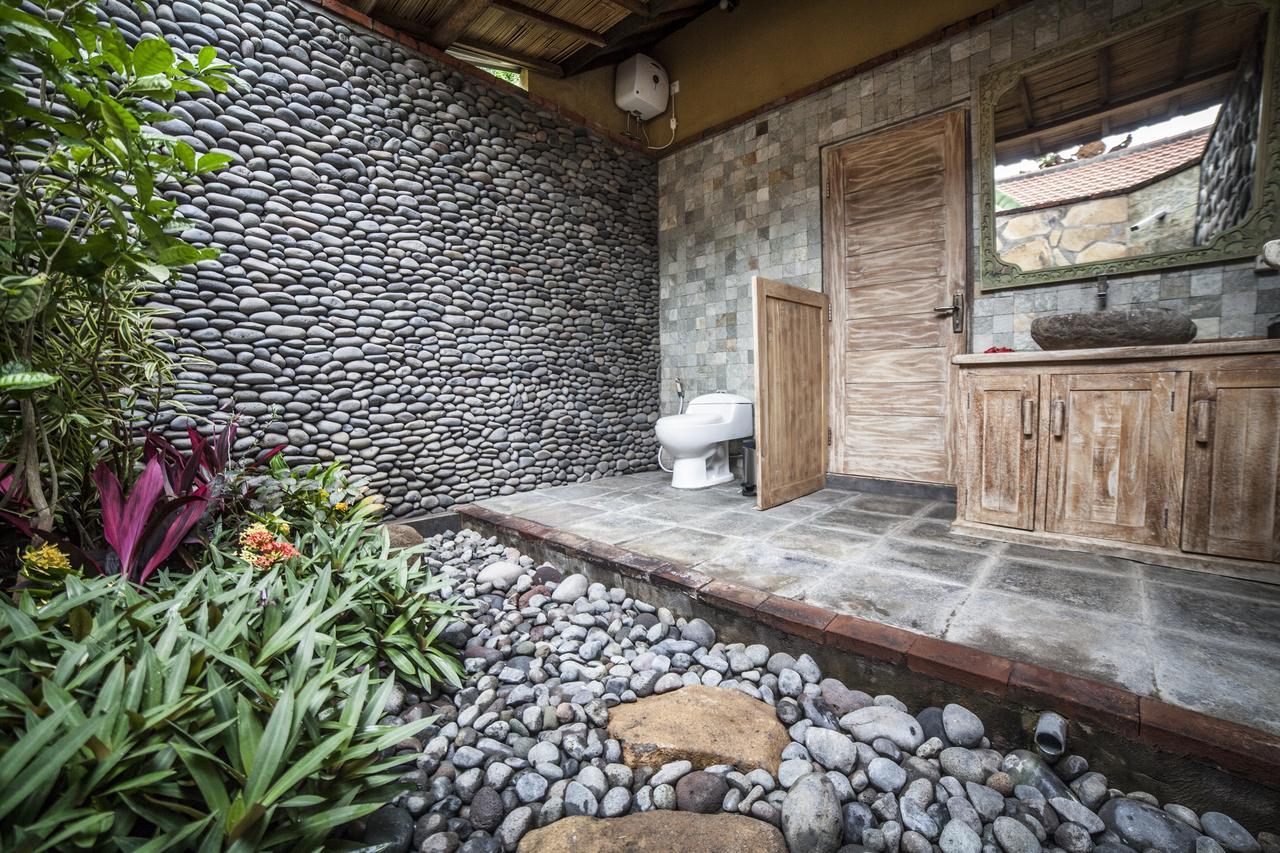 Global Royal Pemuteran Hotel Exterior photo